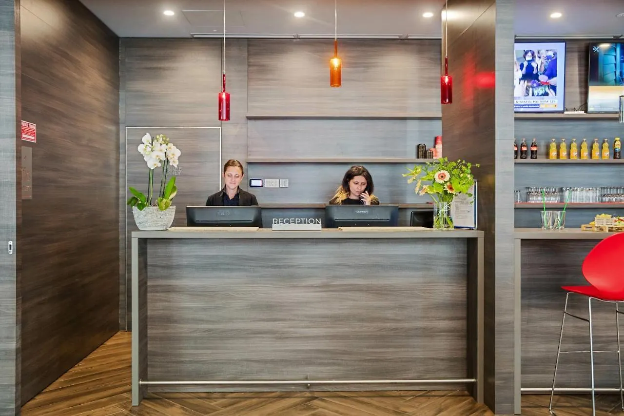 *** Otel Campanile Venice Mestre İtalya
